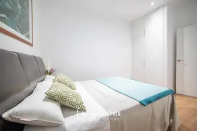 Cama o camas de una habitación en MyHouseSpain - Vacacional piso de lujo en Lavapiés