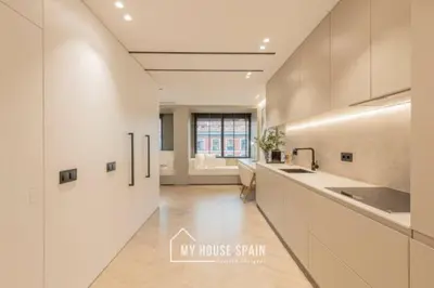 Cama o camas de una habitación en MyHouseSpain - Luminoso piso en Chamberí
