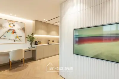 Una televisión o centro de entretenimiento en MyHouseSpain - Luminoso piso en Chamberí
