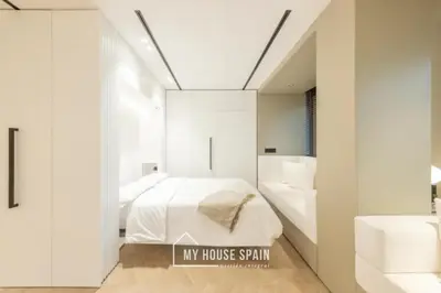 Cama o camas de una habitación en MyHouseSpain - Luminoso piso en Chamberí