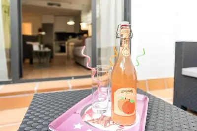 Bebidas en Chamberí con jardín A by RegalateMadrid
