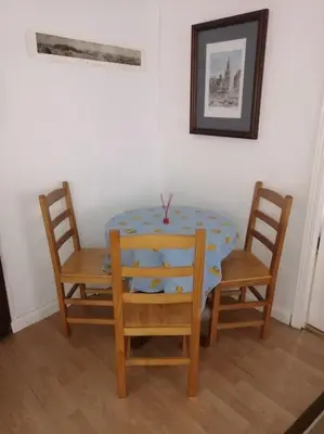 Zona de estar de Apartamento HOTEL MONTAÑA LAVAPIES