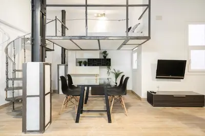 Una televisión o centro de entretenimiento en Precioso apartamento La Latina-Rastro ARN