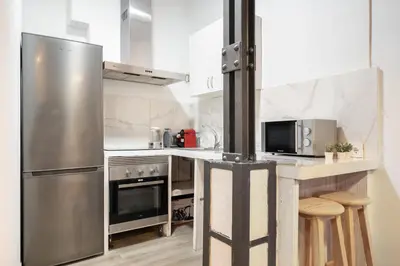 Una cocina o zona de cocina en Precioso apartamento La Latina-Rastro ARN