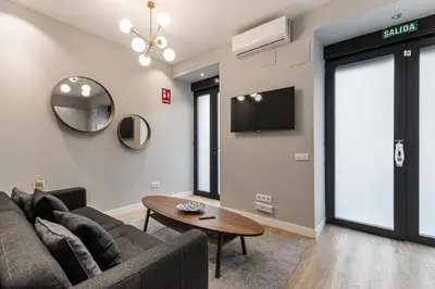 Una televisión o centro de entretenimiento en Waou Essence I El Rastro