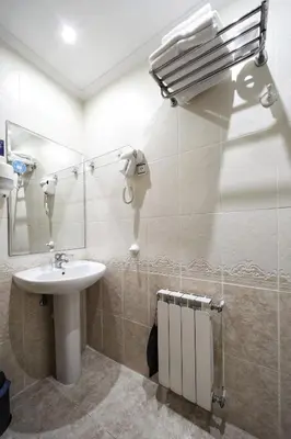 Un baño de Hostal Las Fuentes
