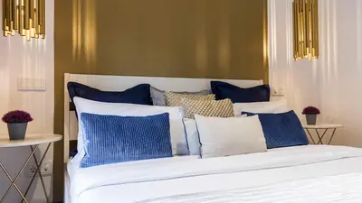 Cama o camas de una habitación en Prado By SkyKey - Tarifas mensuales disponibles!