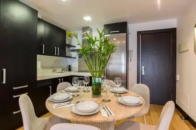 Una cocina o zona de cocina en Cibeles by SkyKey