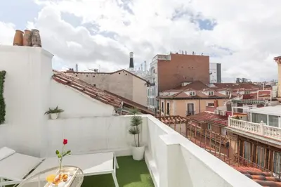 Un balcón o terraza de Apartamento Ático Las letras - Alojamiento de temporada