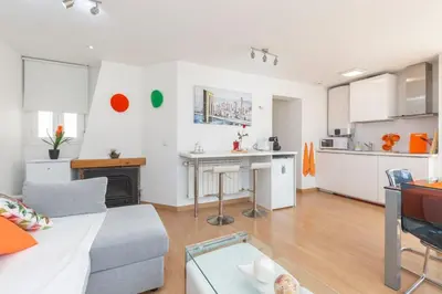 Una cocina o zona de cocina en Apartamento Ático Las letras - Alojamiento de temporada