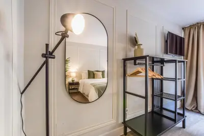 Cama o camas de una habitación en Acogedor apartamento Gran Via -No Ascensor-