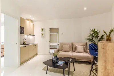 Una cocina o zona de cocina en Apartamento Embajadores X