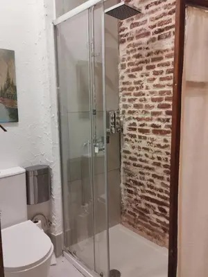 Un baño de Arte i Espacio Home