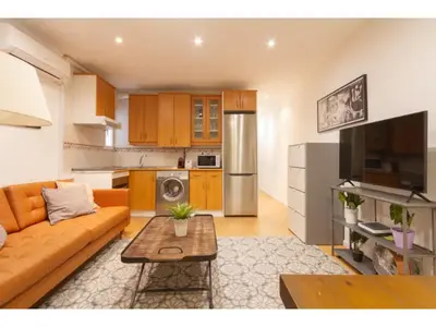 Una cocina o zona de cocina en Bonito apartamento en B. Salamanca H34