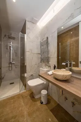 Un baño de Chueca II calle Barco 2BR 2BH