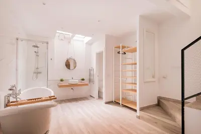 Un baño de Dúplex en Antón Martín 4 Personas