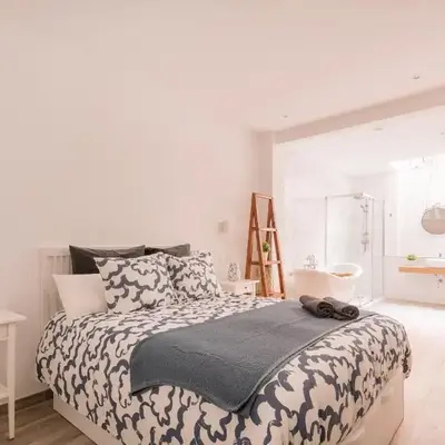 Dúplex en Antón Martín 4 Personas