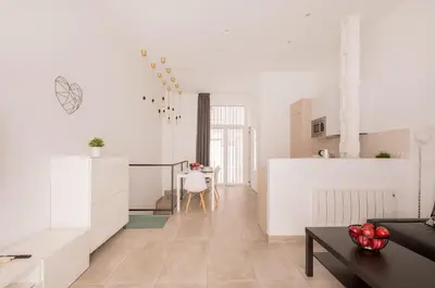 Zona de estar de Dúplex en Antón Martín 6 Personas