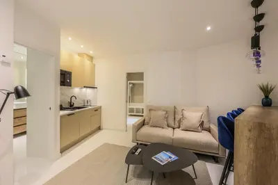 Una cocina o zona de cocina en Apartamento Embajadores XV
