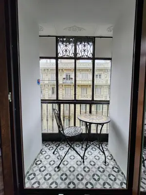 Un balcón o terraza de Hostal Arenal Madrid