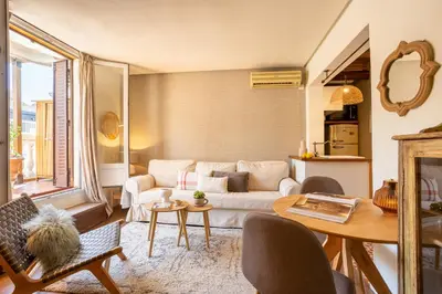 Zona de estar de Apartamento con terraza junto a Sol