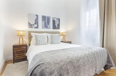 Cama o camas de una habitación en Apartamento Santa Ana Place en Madrid